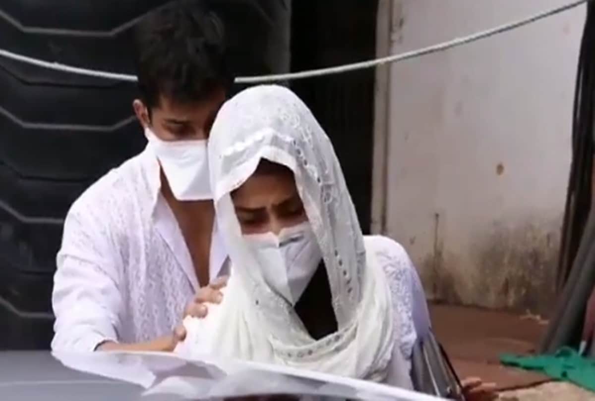 Surjeet Singh Rathore Reveals About Rhea Chakraborty and Her Reaction After Seeing Sushant Singh Rajput Dead Body In Mortuary