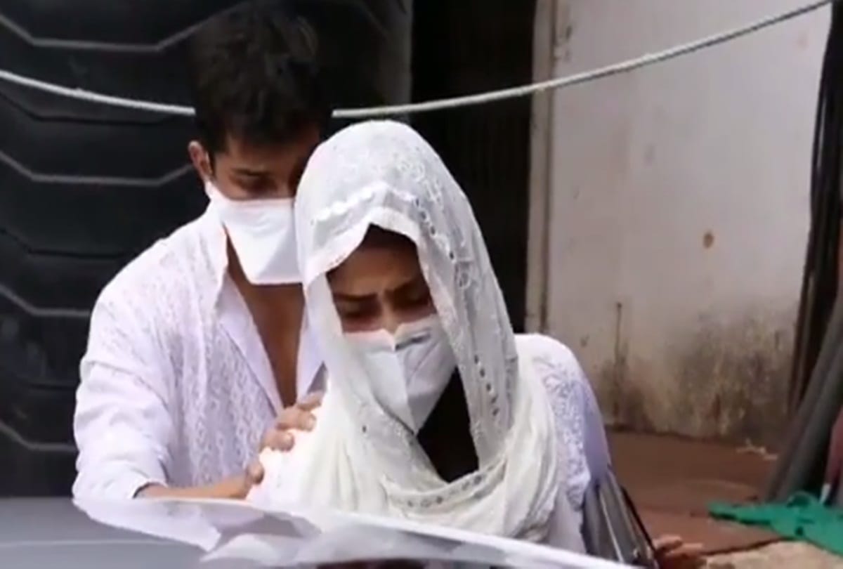 Surjeet Singh Rathore Reveals About Rhea Chakraborty and Her Reaction After Seeing Sushant Singh Rajput Dead Body In Mortuary