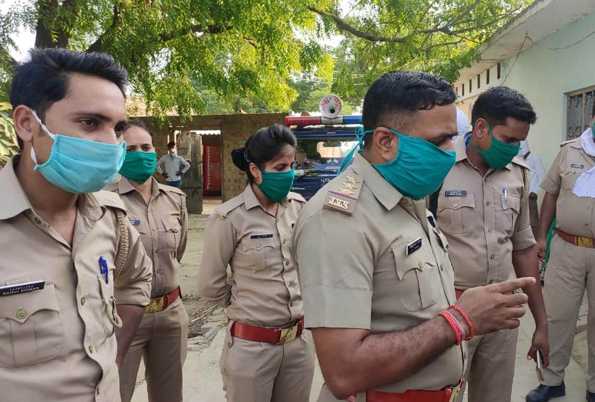 Married woman ate poison in love affair in auraiya