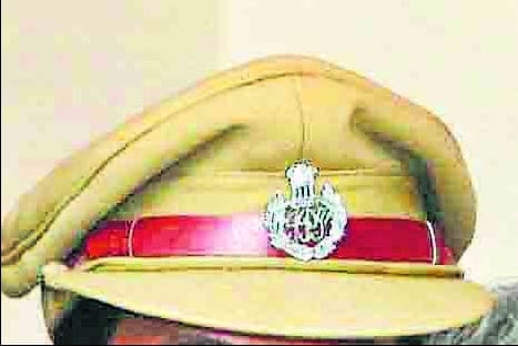 Rebellion against inspector .. from officers