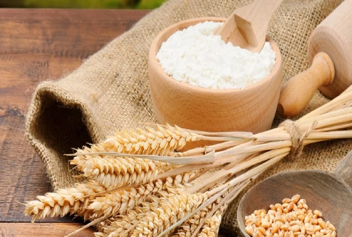 Flour exhausted in Pakistan: Stocks out in Punjab province, Imran government insensitive, people upset