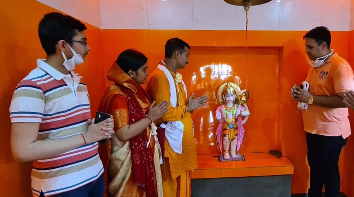 Statue installation in temple built on Kotwali Gate
