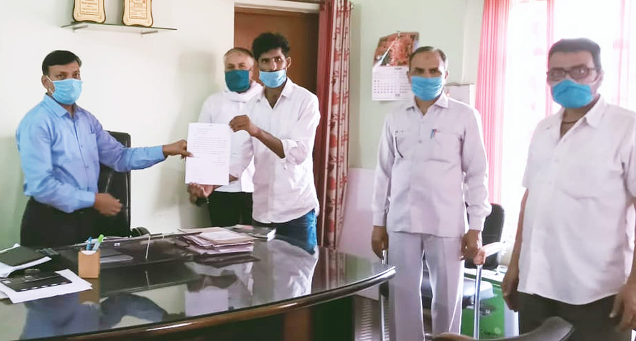 Demand for payment of cane dues