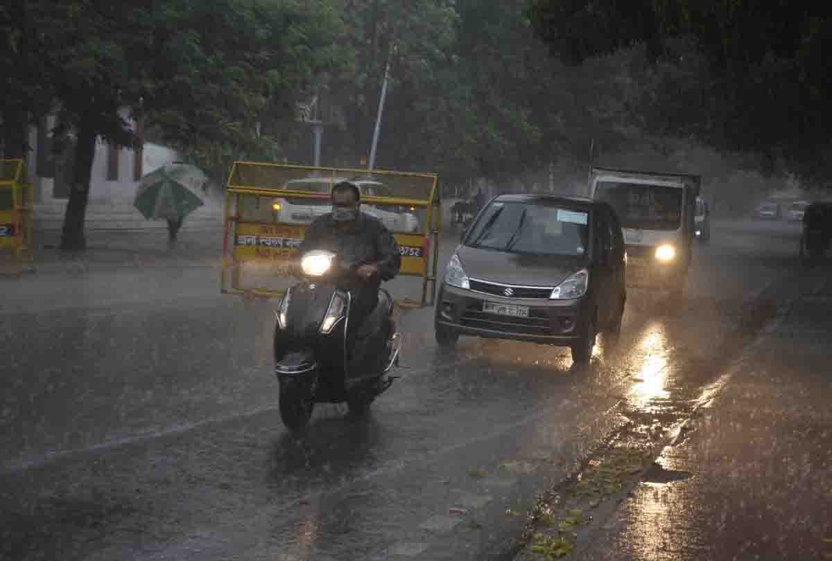 Weather Forecast Update Today in UP (Uttar Pradesh) News: weather changed rapidly