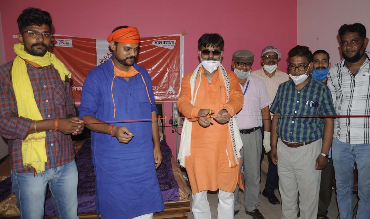 23 Mahadanis donated blood at Amar Ujala Foundation's blood donation camp