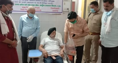23 Mahadanis donated blood at Amar Ujala Foundation's blood donation camp