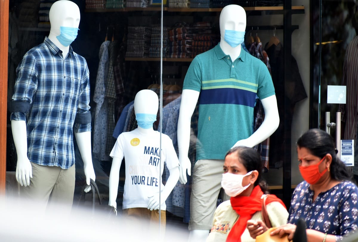 UNLOCK 1.0: textile market will open six days now in Prayagraj