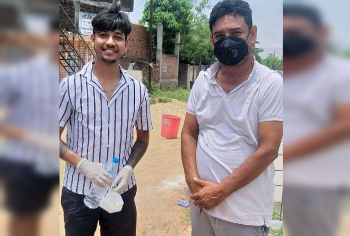 nepali Cricket player Sandeep Lamichhane reach sunauli border to receive his father