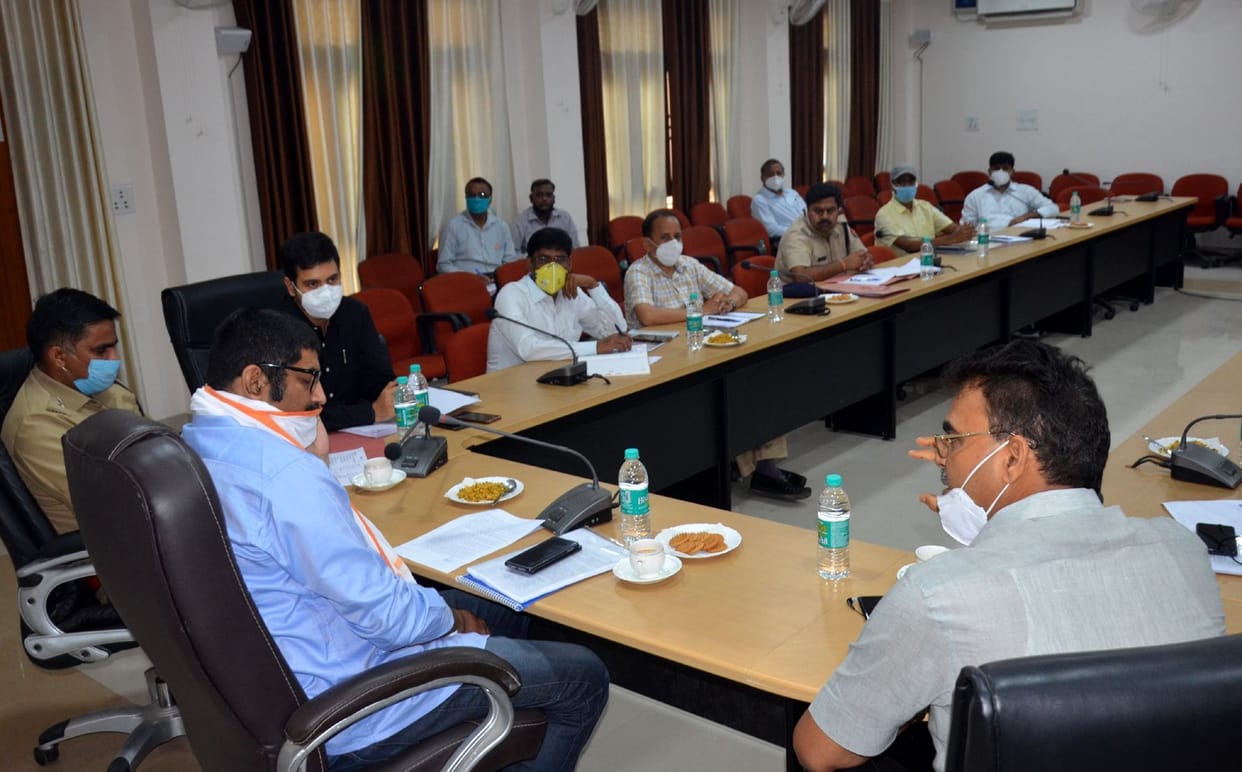 Meeting to plan prevent corona infection