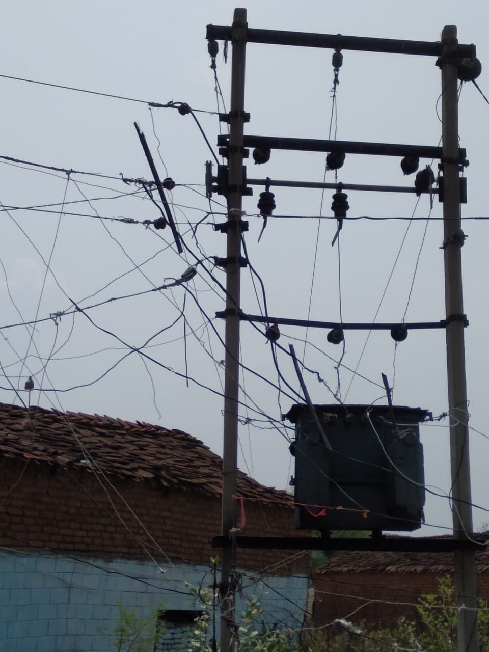 electric cut caused by shabby line