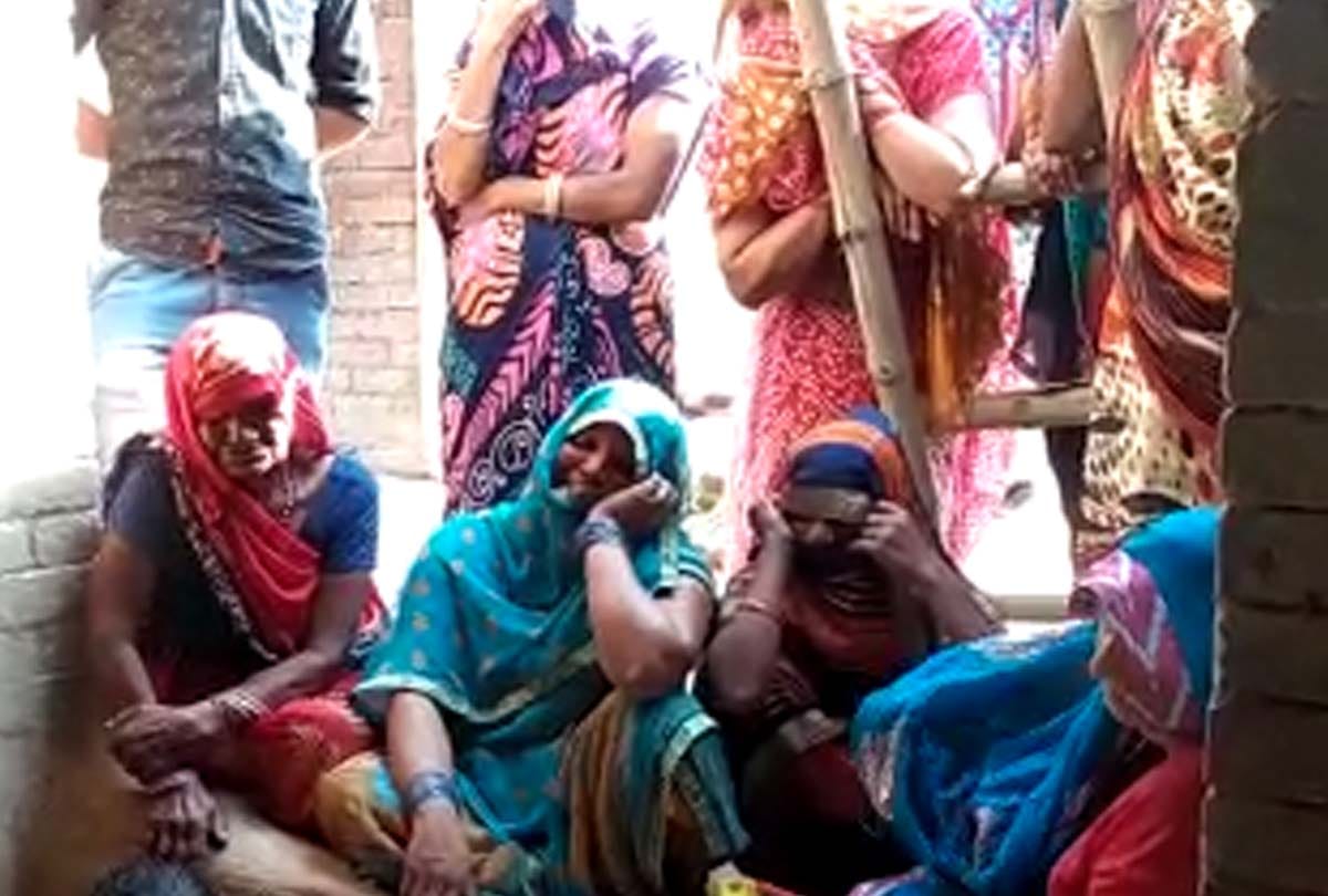 Mother dies after marrying younger daughter in etawah