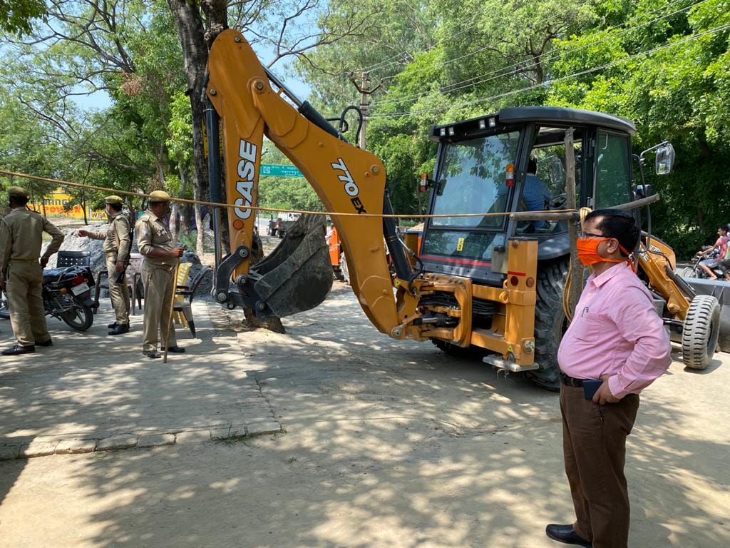 Seven shops built on the land of the pond were demolished