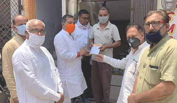 Read PM's letter, distribute mask and sanitizer