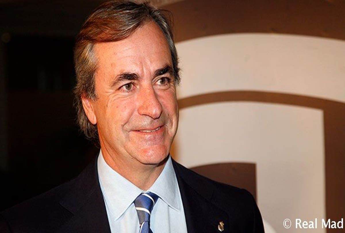 two time world rally champion Carlos Sainz wins award in Spain