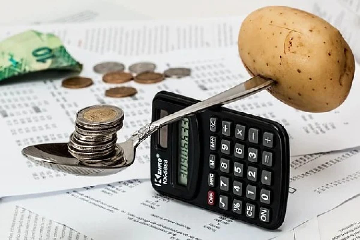 know Why falling wholesale prices is not good news for economy