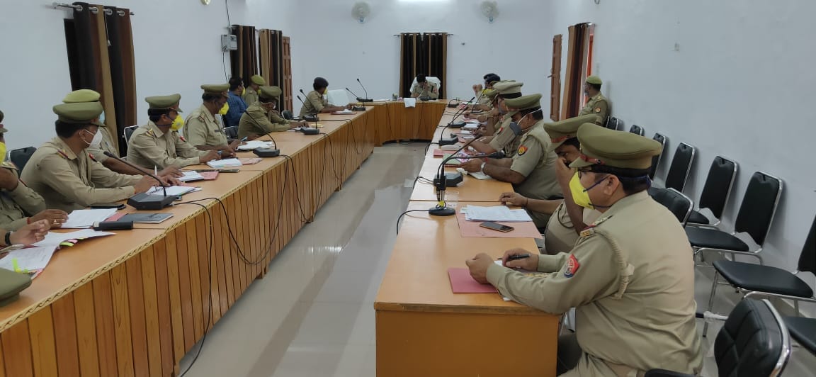 Policemen should also be eliminated in Corona: SP