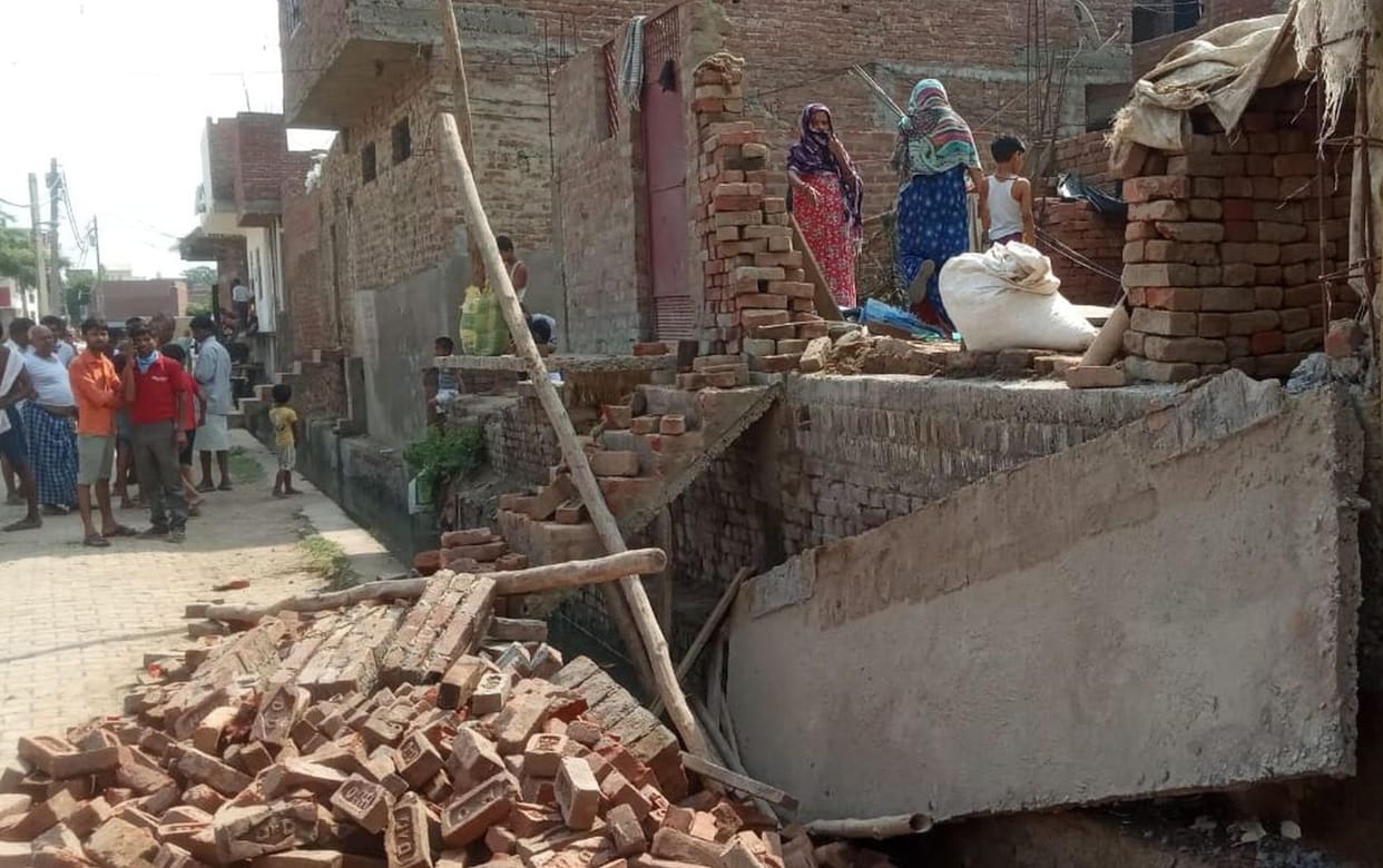 three injured in farrukhabad