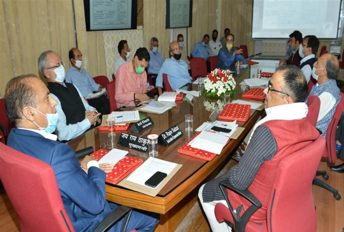 CM Jairam Thakur review meeting of Cooperation department at Shimla