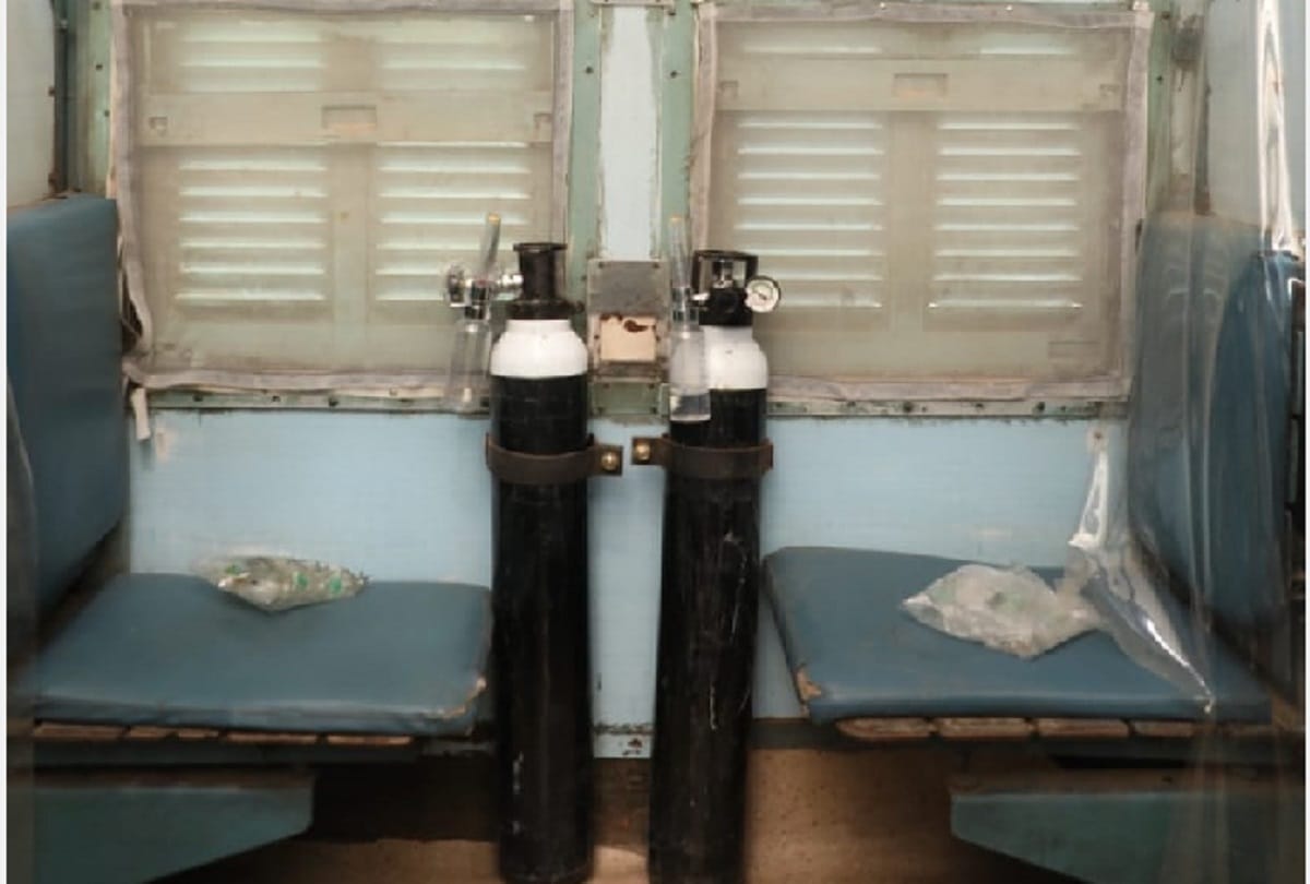 Anand Vihar station ready after cleaning and sanitation