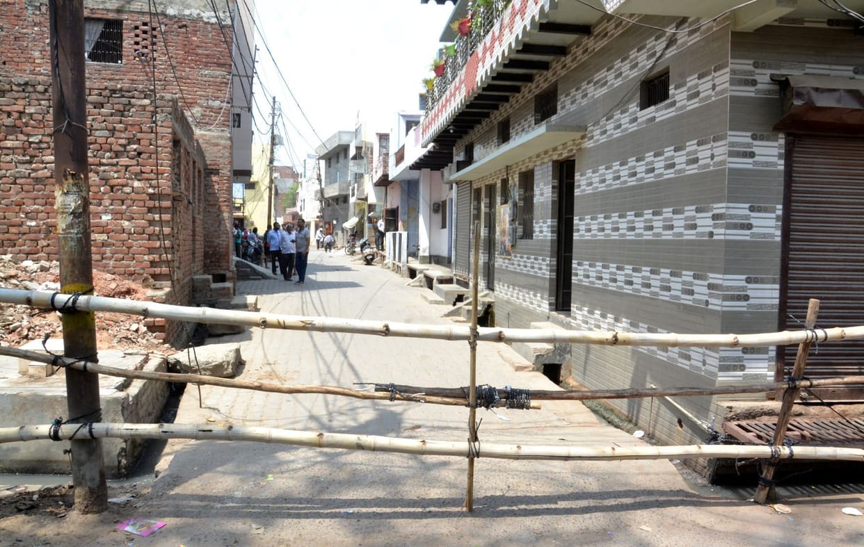 Aligarh: Misleading news of the lockdown spread on WhatsApp