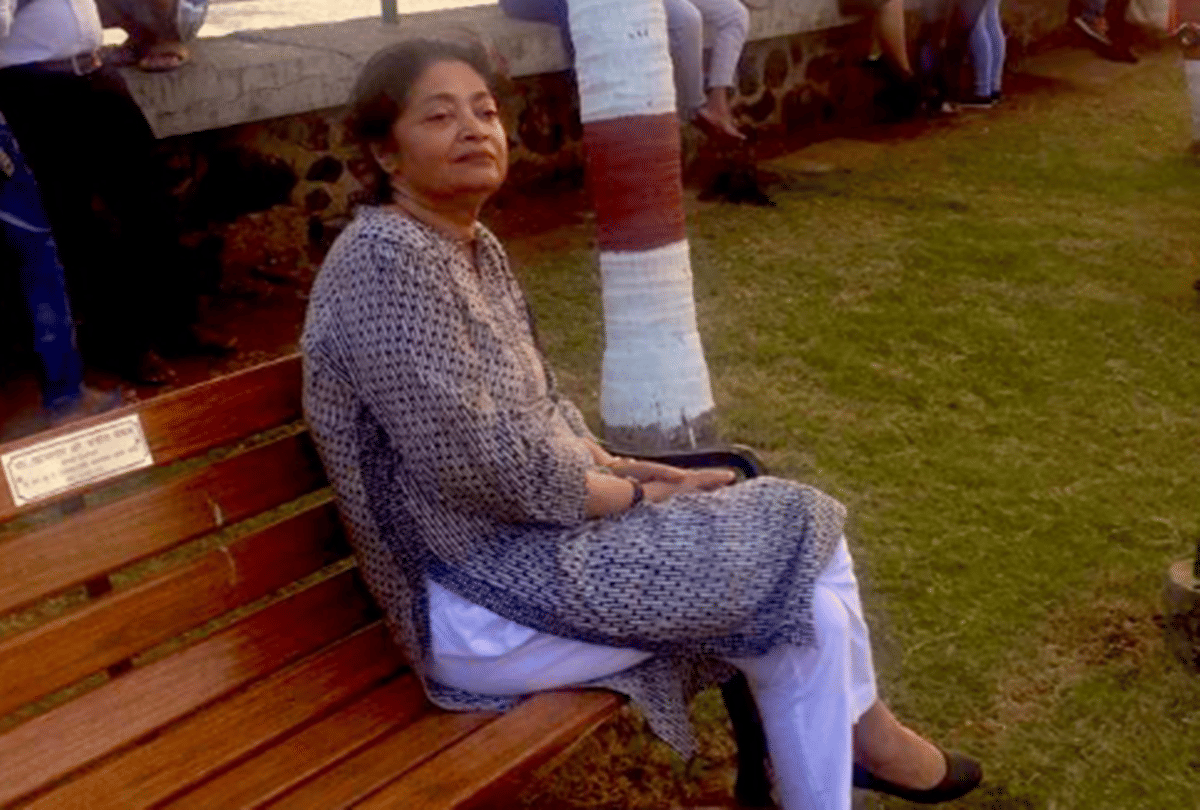 Mirzapur Actor Ali Fazal Mother Passes Away Actor Share on Social Media