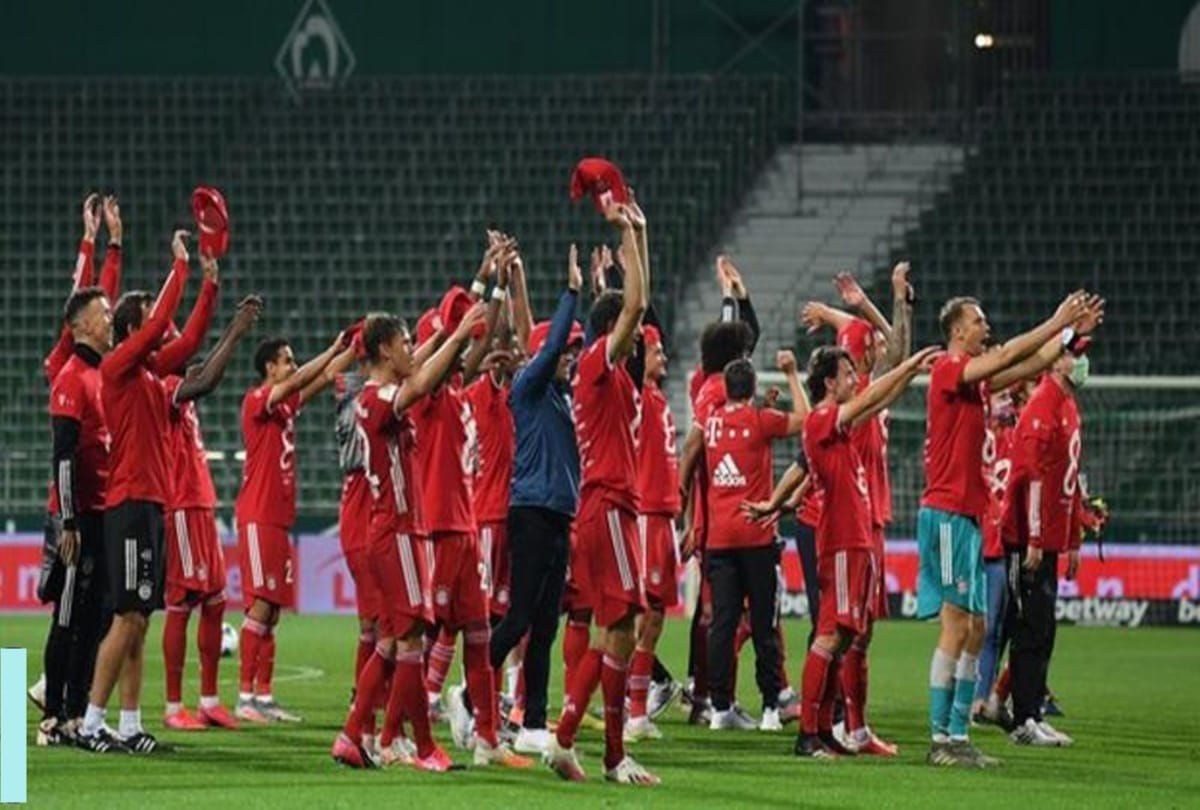 Bayern Munich clinch eighth consecutive Bundesliga title