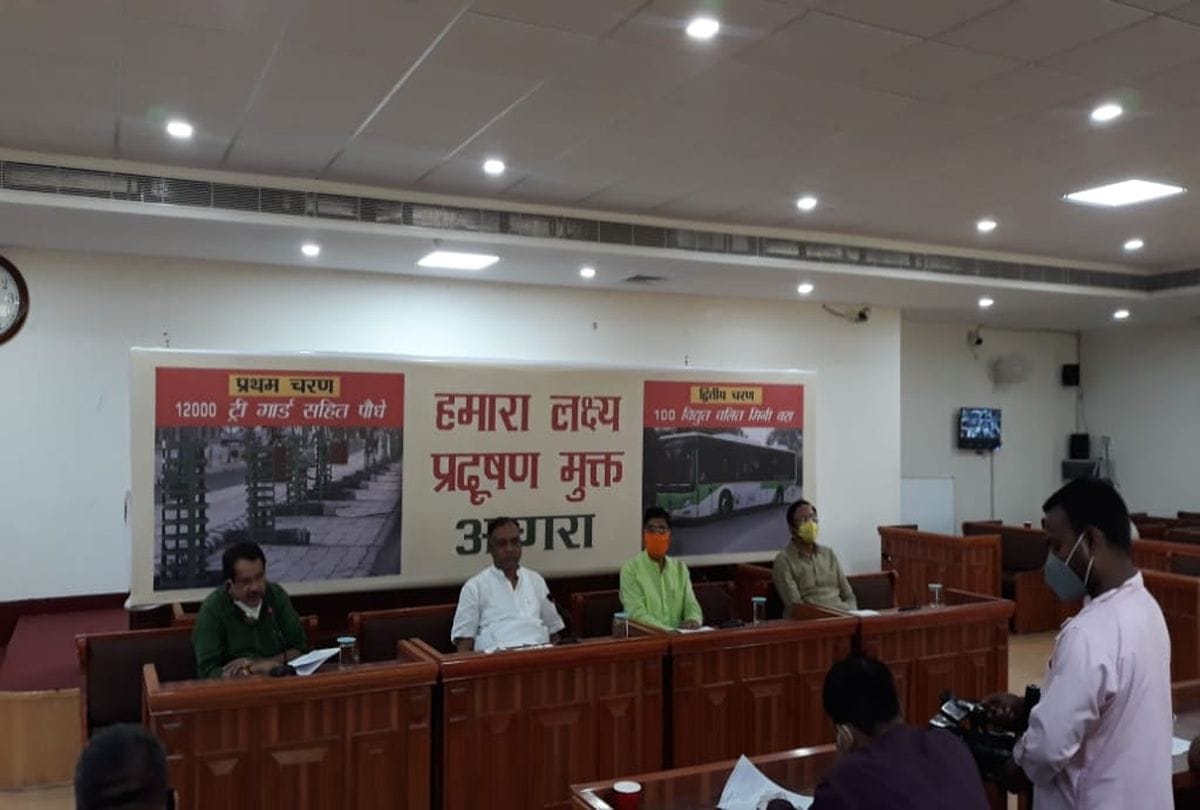 Solar Buses Will Run In City Of Tajmahal At 2021