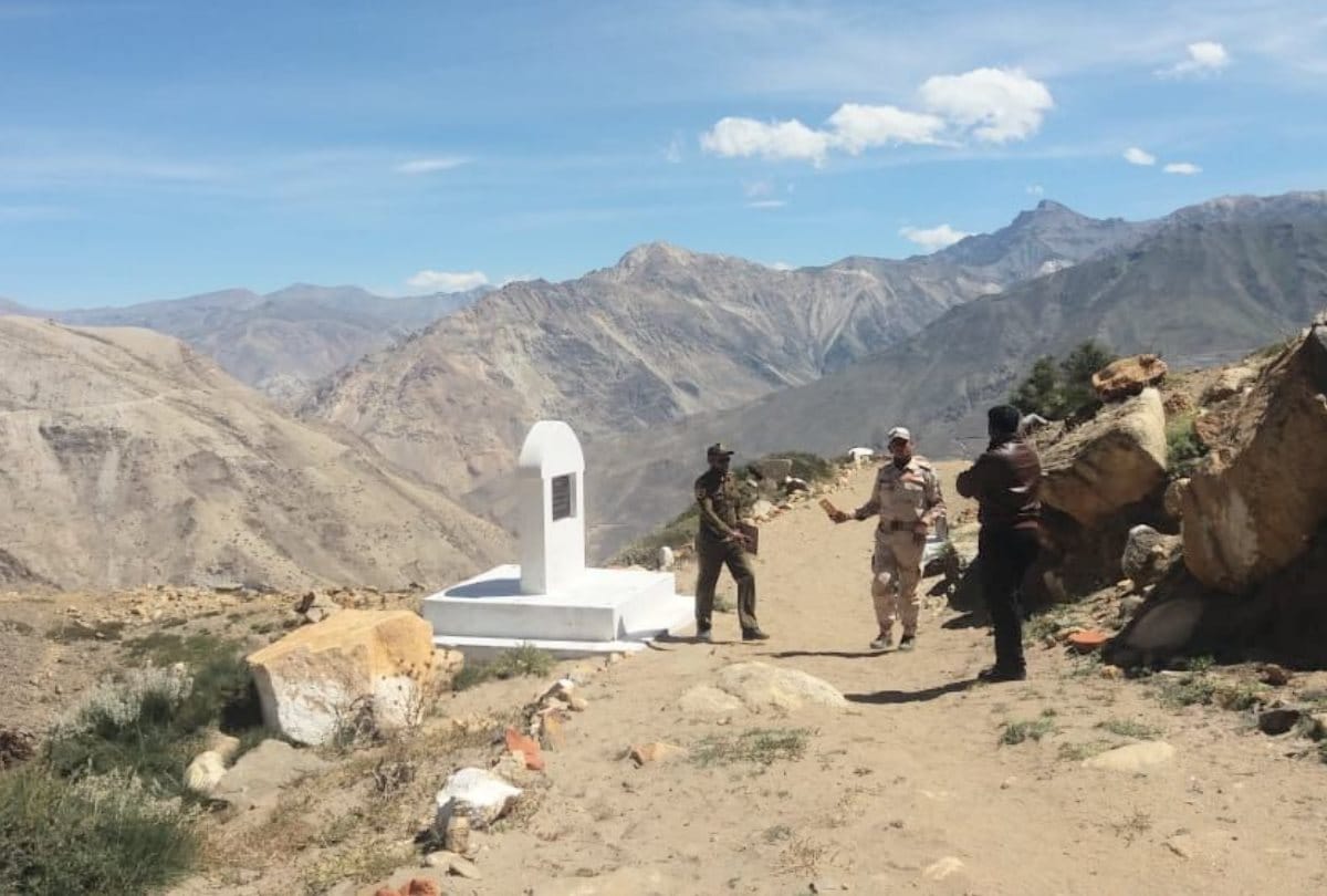 Alertness on india tibet border Near Kinnaur himachal pradesh after india china clash