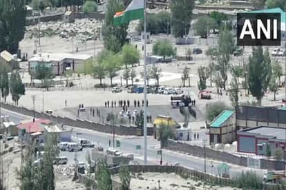 लद्दाख की ताजा तस्वीर, शहीदों की दी गई श्रद्धांजलि