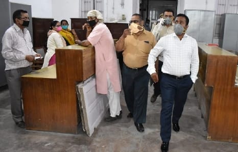 Five found, including son of Collector's Babu, corona infected