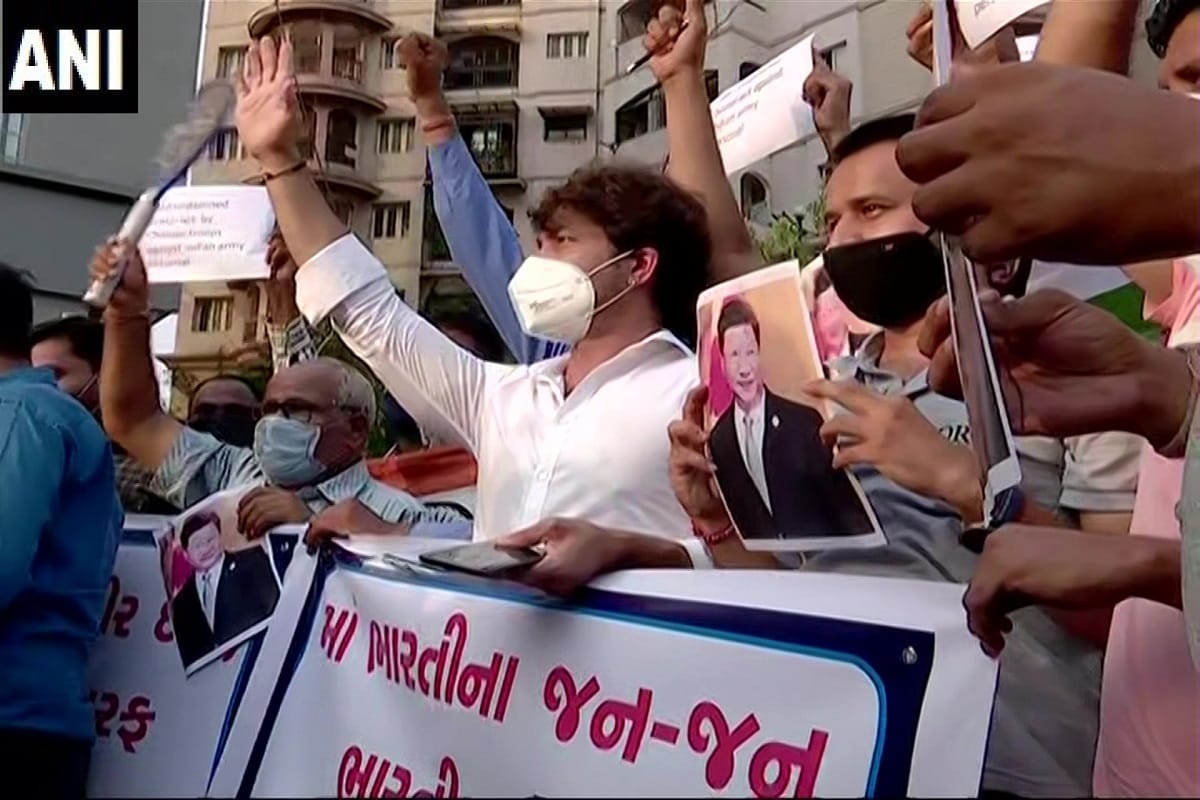 Demonstrations across India over China cowardly acts in Galwan valley, people blow effigies of xi Jinping, see photos