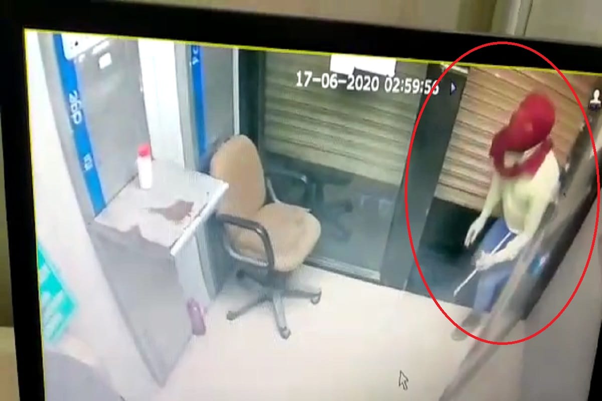 UP Crime News: 17 lakhs looted by many criminals from ATM of SBI Bank on Delhi Highway at Saharanpur