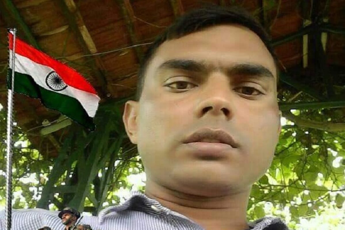 india china family get martyr news of bihar regiment jawan sunil kumar he called wife and tell i am fine