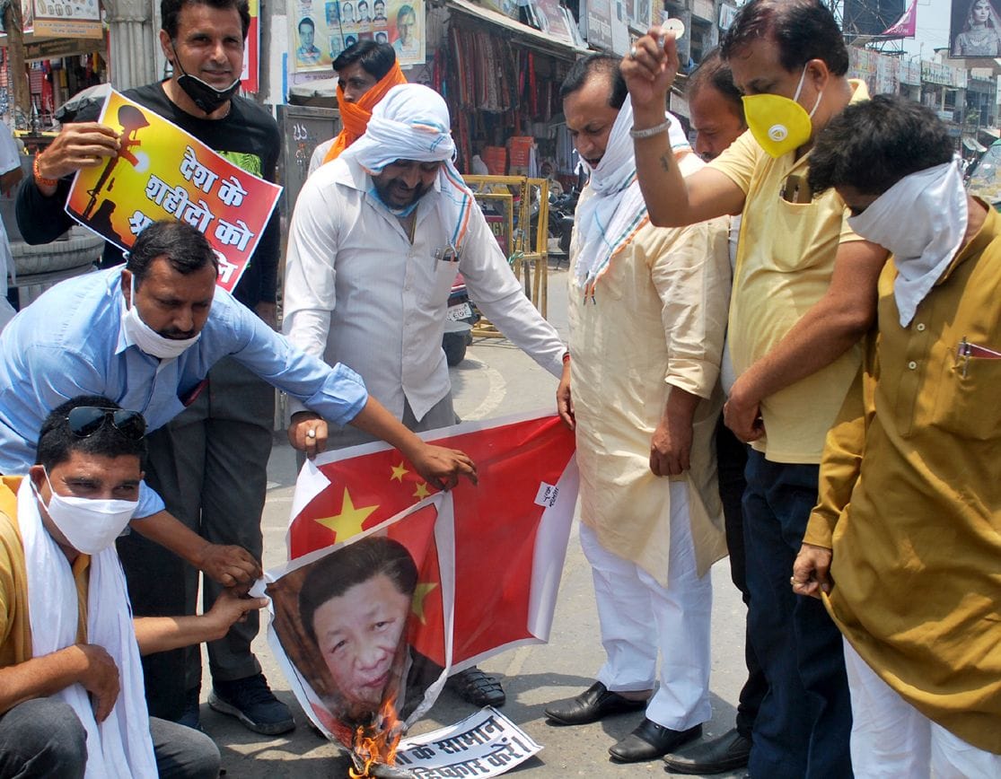 Traders announced, will not sell China goods