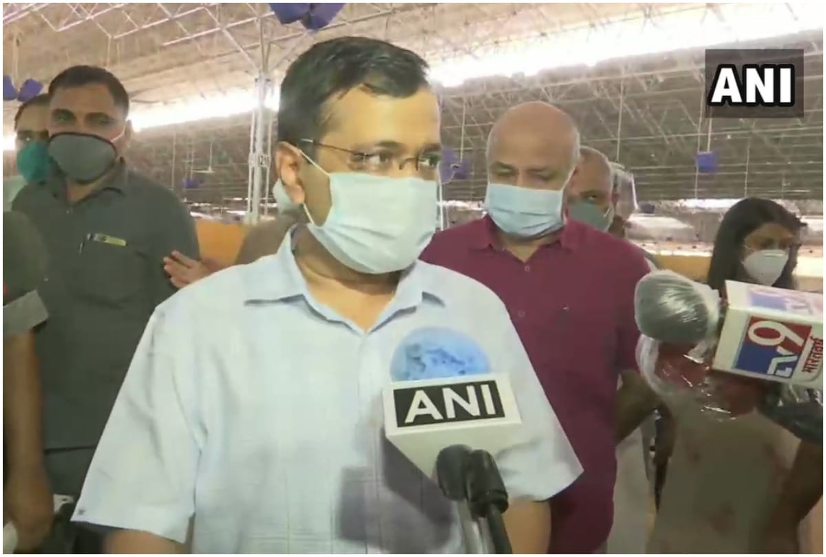Delhi Chief Minister Arvind Kejriwal visited Radha Soami Satsang Beas covid care centre