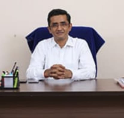 Amar Ujala webinar Educationists and experts expressed views on education sports in varanasi