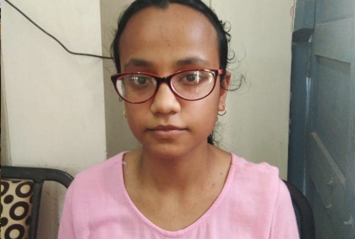 HPBOSE 12th Result: Megha gupta became Commerce Topper after studying for five hours in a day, dream to become an IAS