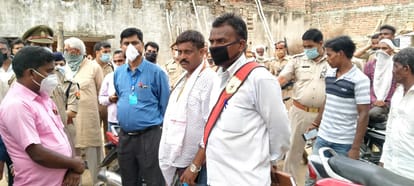 Pratapgarh: Youth beaten to death with sticks and sticks in a road dispute