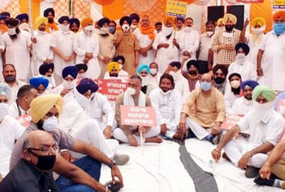 Akali-BJP protests against Punjab govt in many cities of Punjab