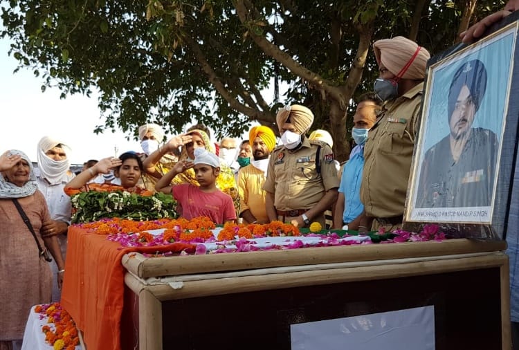 India-China Border Tension: Last Rites of galwan valley martyr Mandeep Singh in Patiala