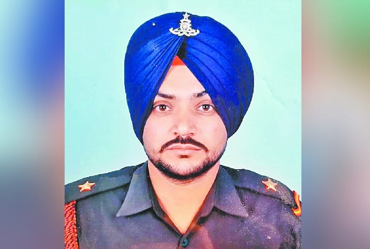 India-China Border Tension: Last Rites of galwan valley martyr Mandeep Singh in Patiala