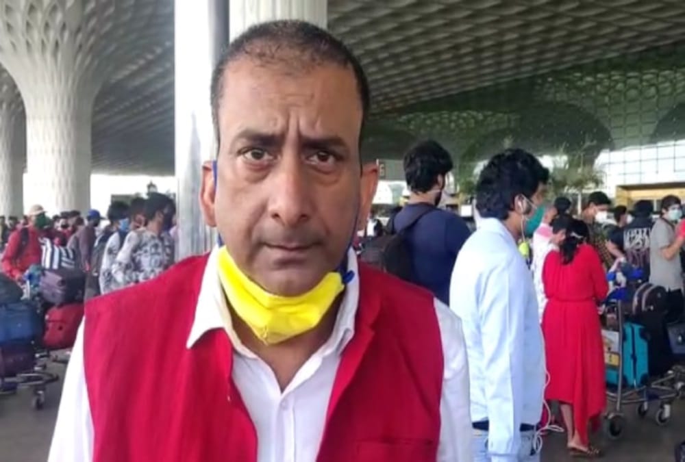Unlock-1 in Uttarakhand: Kauthig foundation Booked Flight for uttarakhand 184 Migrants Stuck in mumbai and pune