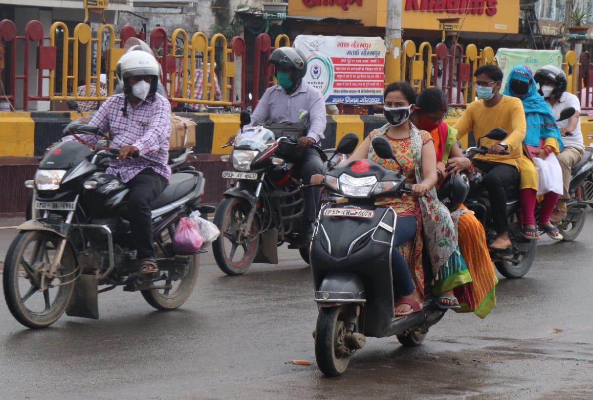 light rain falling in Gorakhpur see latest photos of City