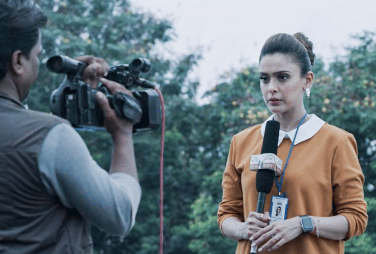 zee5 web series lalbazaar review sayantan ghoshal Kaushik sen hrishta bhatt sabyasachi Chakraborty