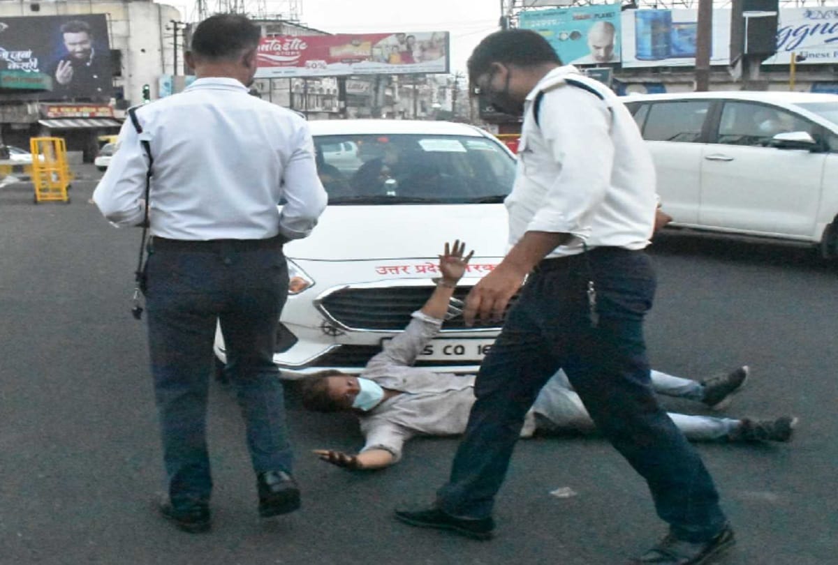 Meerut News Latest News: A young man said from police that I am corona positive