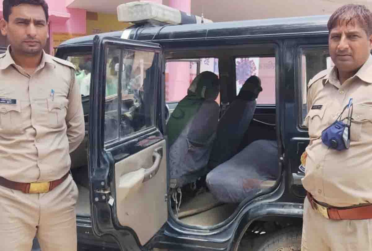 Miscreants shot young man in etawah