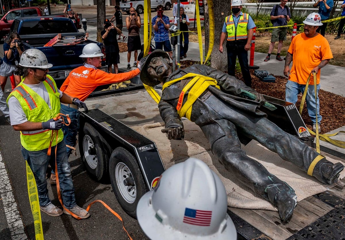 Why is it necessary to remove statues from all around the world after george floyd death