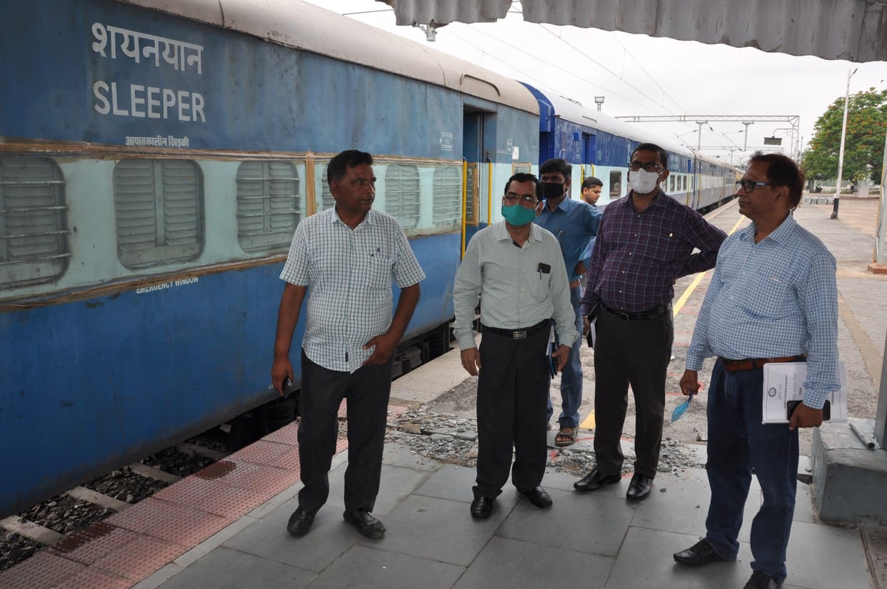 CMO inspected Isolation coach