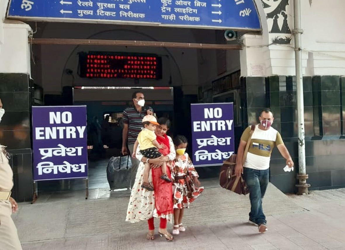 Negligence: Passengers screening at railway station not stopped, nor data being collected