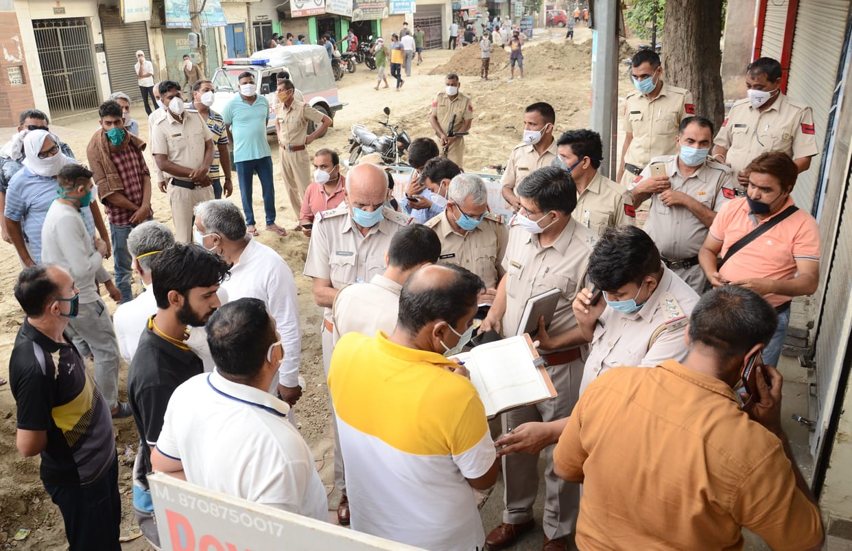 crime, shopkeeper, police